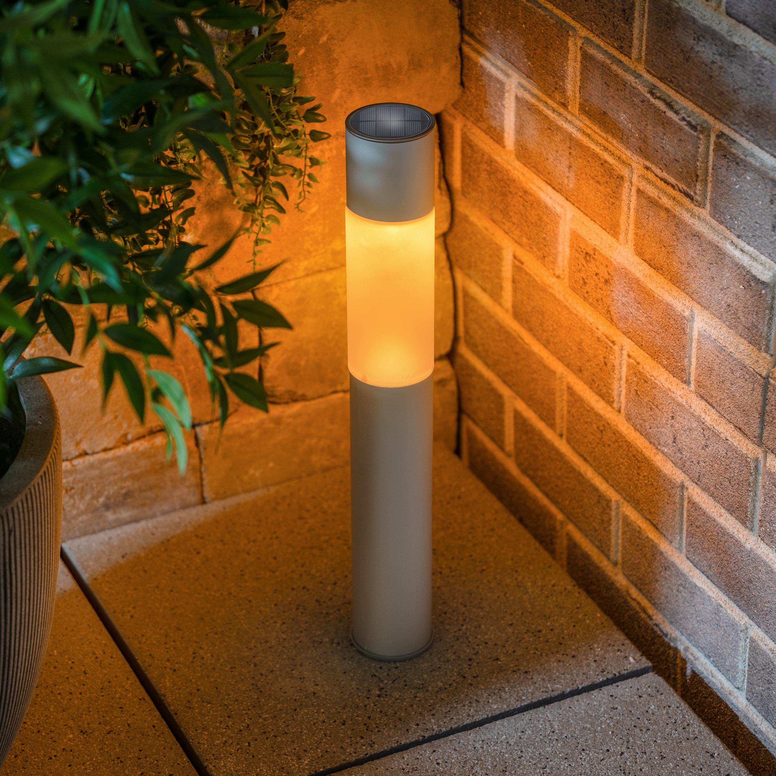 Solar Standleuchte Pole Light 50 bernsteinfarben