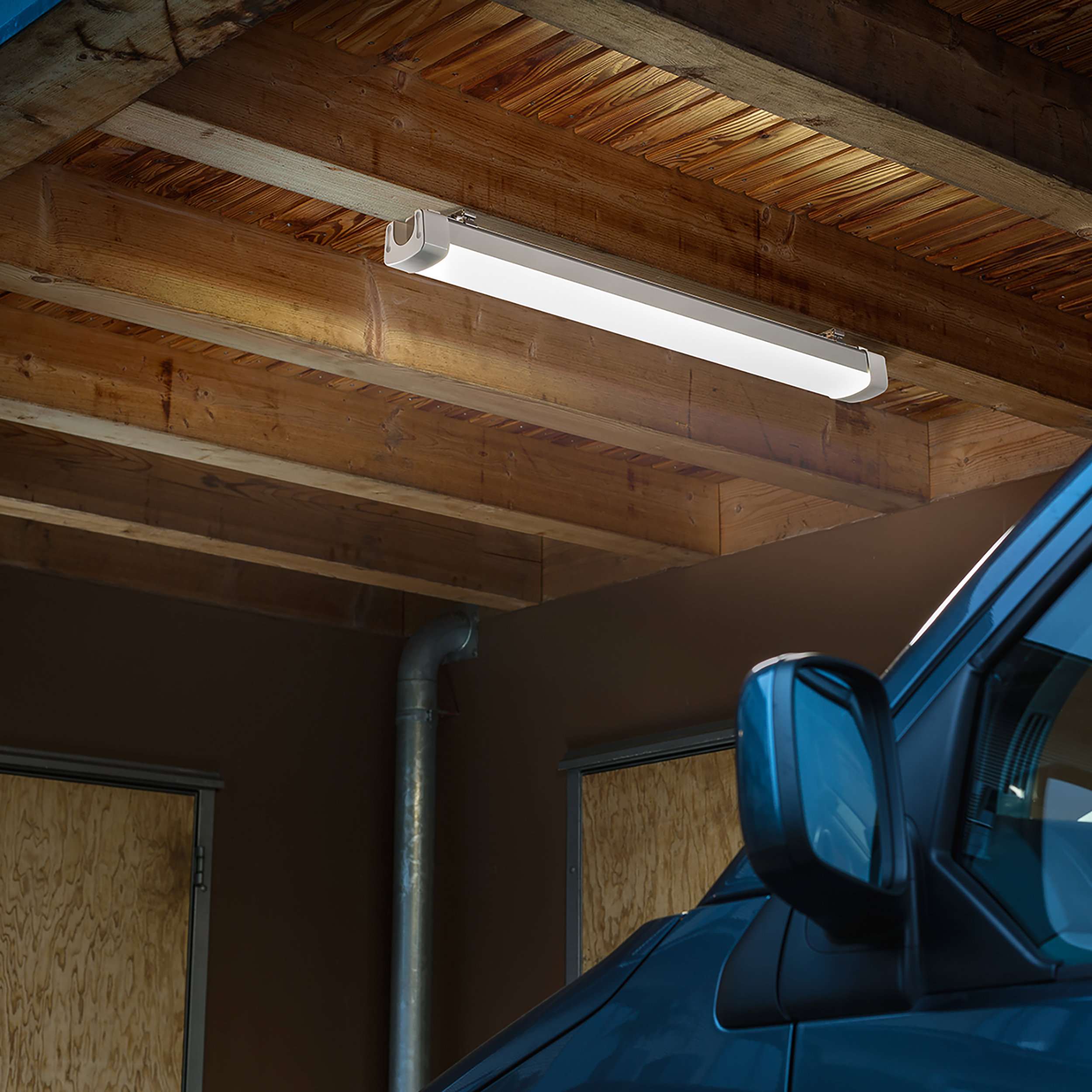 Universalleuchte 20 W/ 12 - 24 VDC