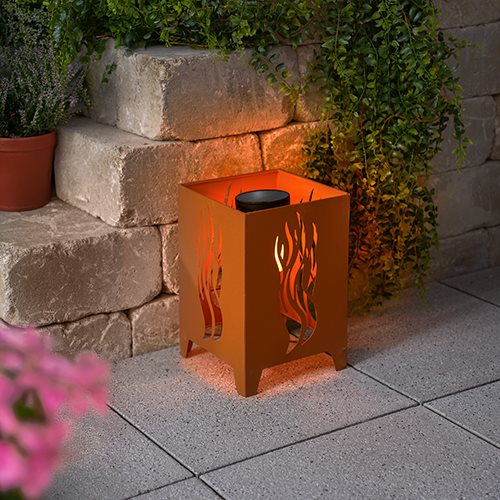 Solar Feuerstelle Ilamas mit Flammenlicht