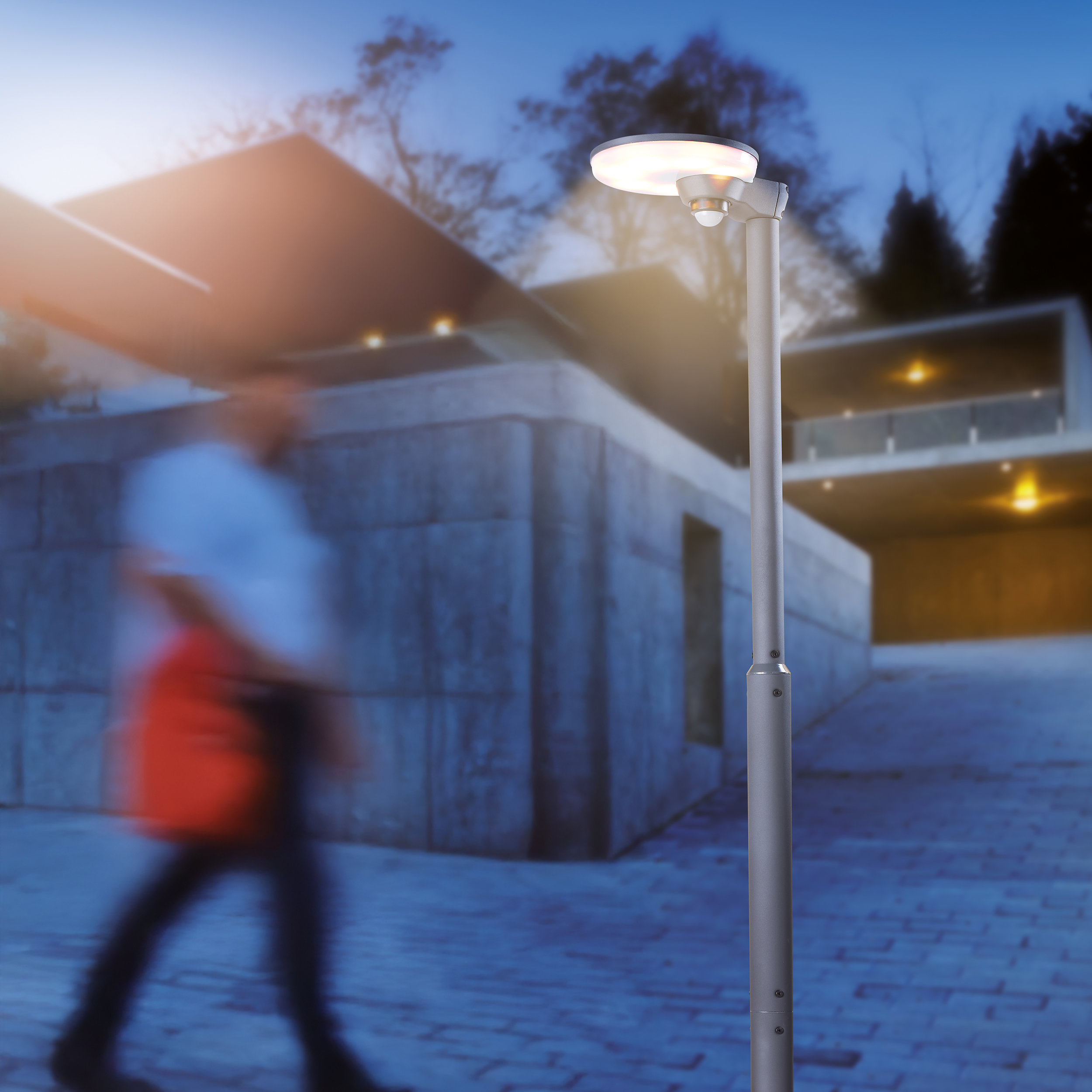 Solar PIR-Standleuchte Loretto 200 CCT & AI Modus