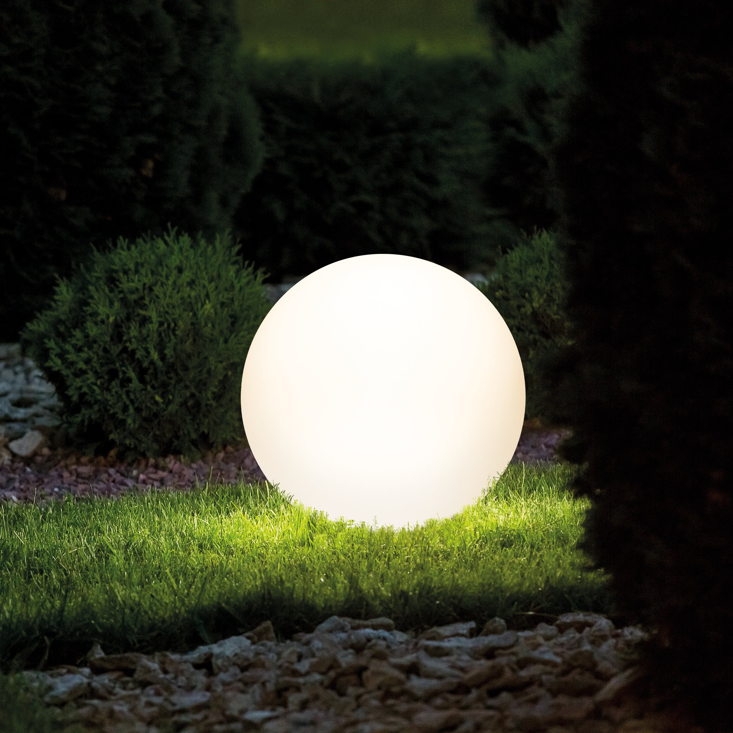 Stimmungsvolle Solarkugel Siena ⌀ 50 cm mit Fernbedienung