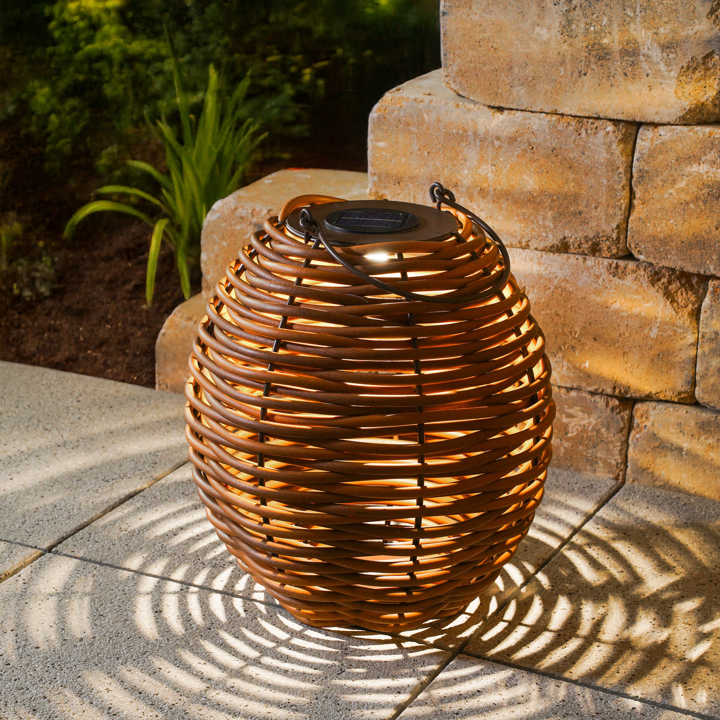 Solar Rattan Windlicht Victoria 30 cm, braun