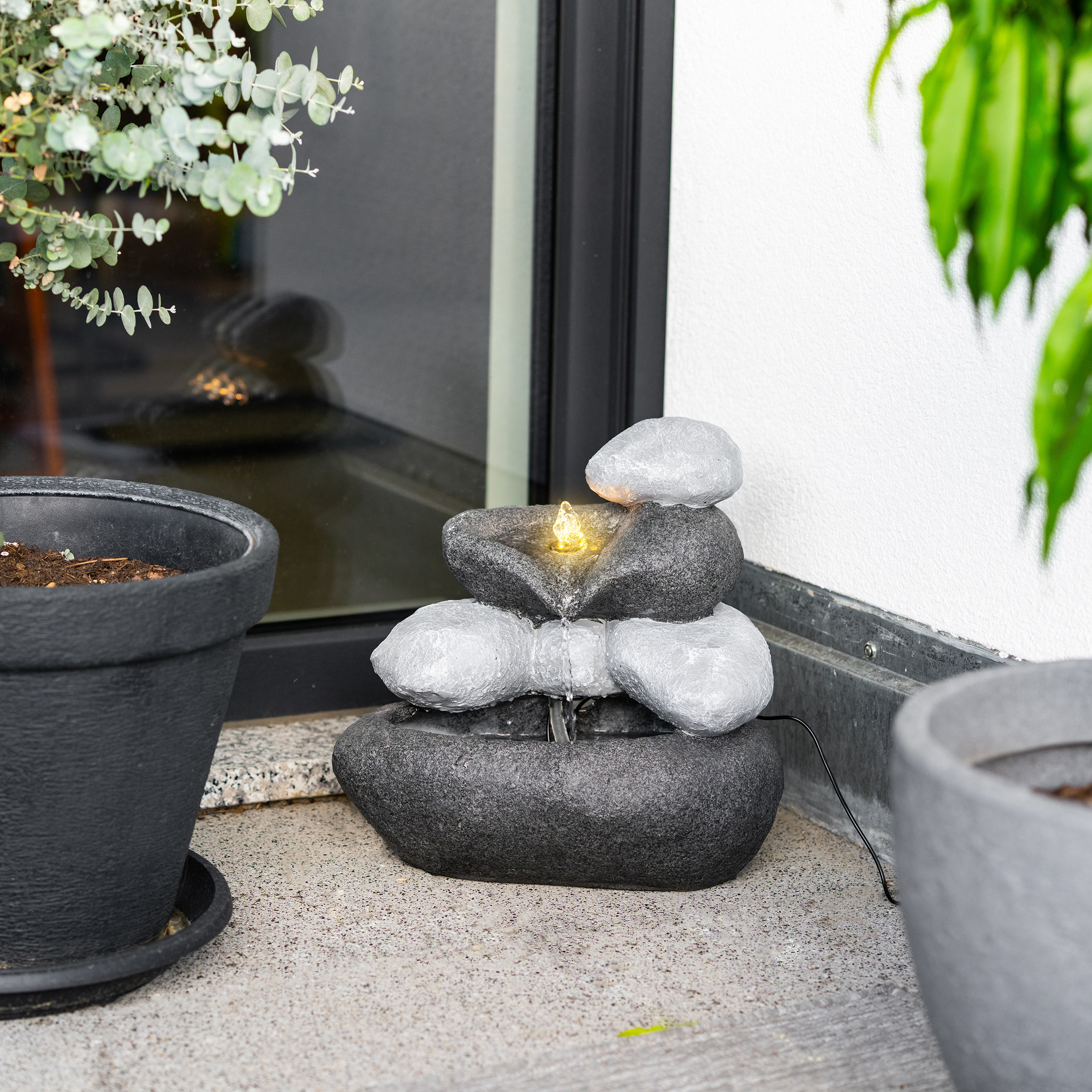 Solar Felsenbrunnen mit LED-Beleuchtung