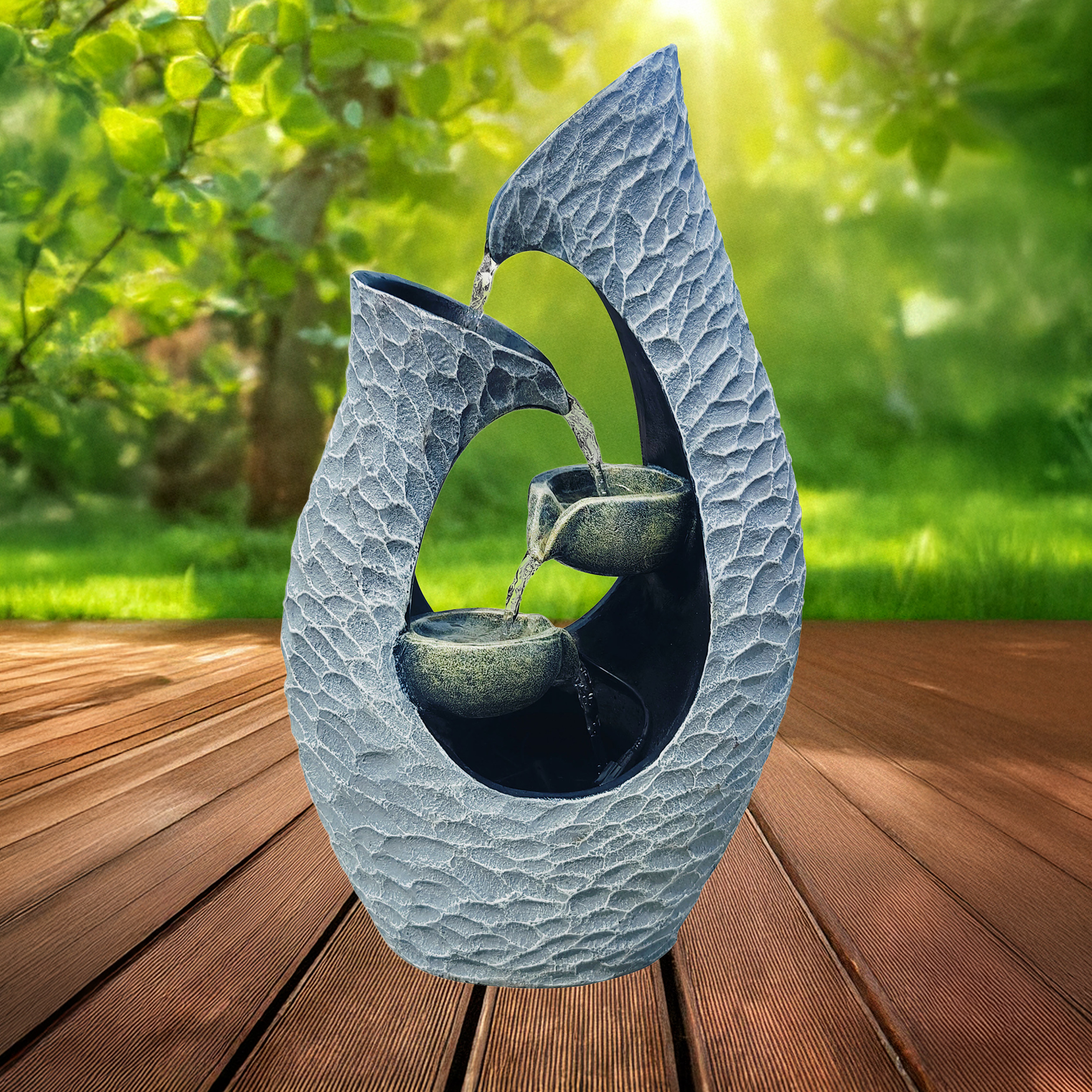 Solar Kaskadenbrunnen im Granit Steindesign mit LED Licht