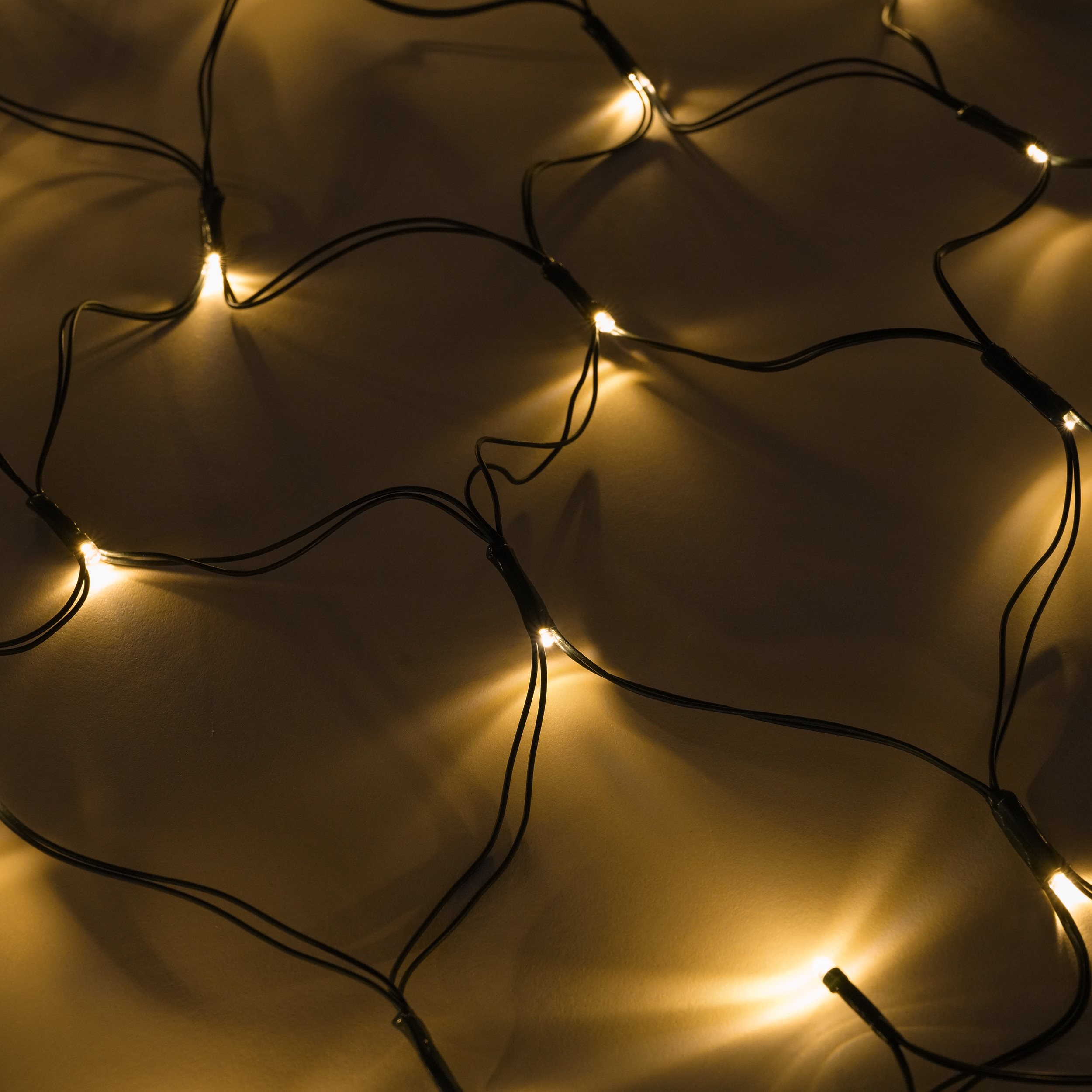 Solar Lichternetz mit 144 warmweißen LEDs