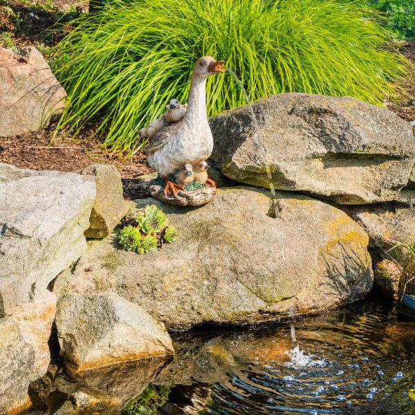 Solar Wasserspeier-Set "Gans mit Küken"