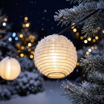 Solar Lichterkette mit 100 kaltweißen LEDs